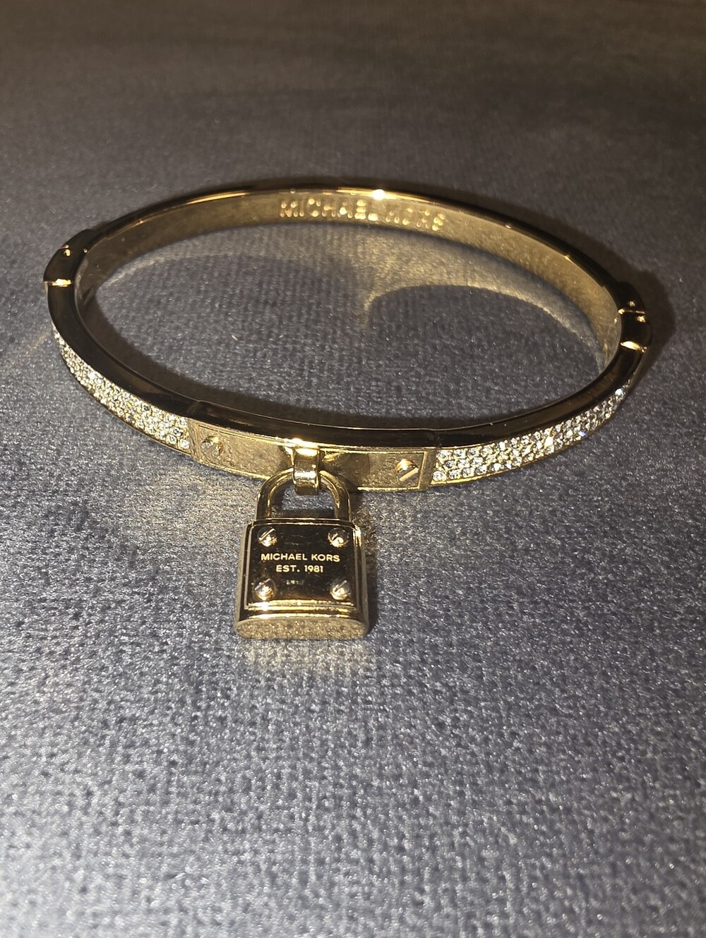 MICHAEL KORS Gold-Tone Pavé Crystal Hinged Padlock Bangle Bracelet
